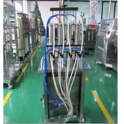 380V 50HZ Parfüm-Abfüllmaschine, 4 Köpfe Vakuumflüssigkeitsfüllmaschine