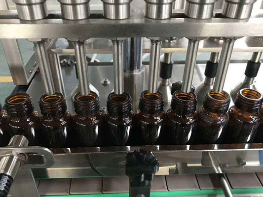 Kleine Produktions-Ausrüstungs-Milchflasche-Füllmaschine des Parfüm-1000BPH