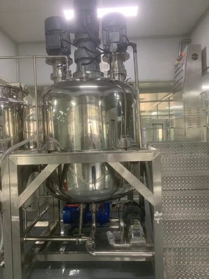 PLC-Steuerung Hygienische Flüssigkeitsmischer-Rührgerät mit kundenspezifischen Abmessungen 500-5000kg Gewicht