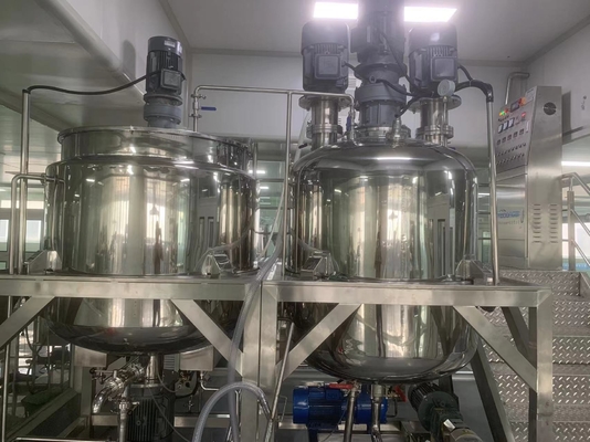 50-5000L Kosmetische Emulgator Mischer Chemikalien Verarbeitungsgeräte 1 Jahr Garantie